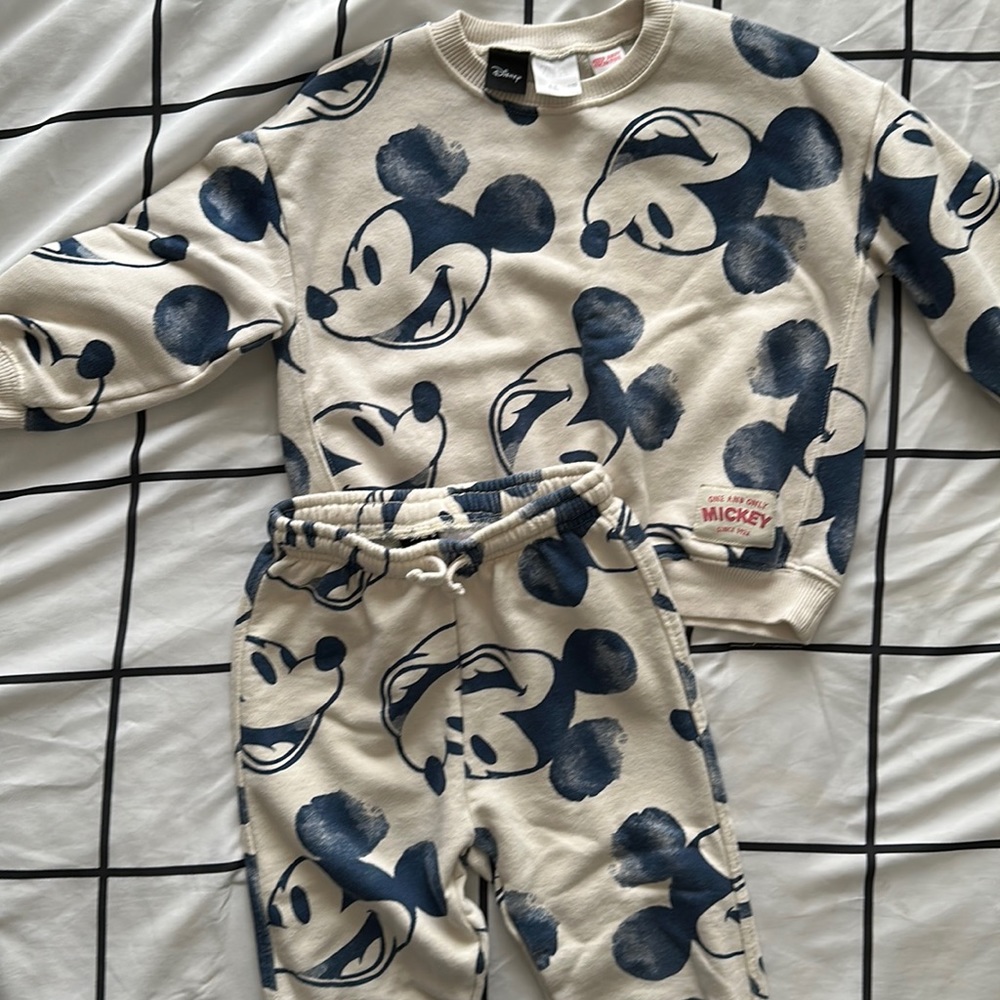 Zara Mickey Mouse matching set